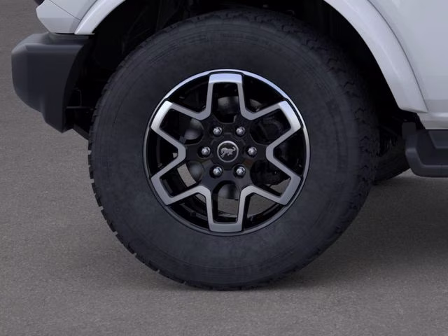 2026 Oxford White Ford Bronco Outer Banks 4X4 SUV