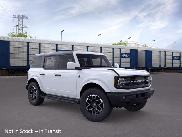 2026 Oxford White Ford Bronco Outer Banks 4X4 SUV