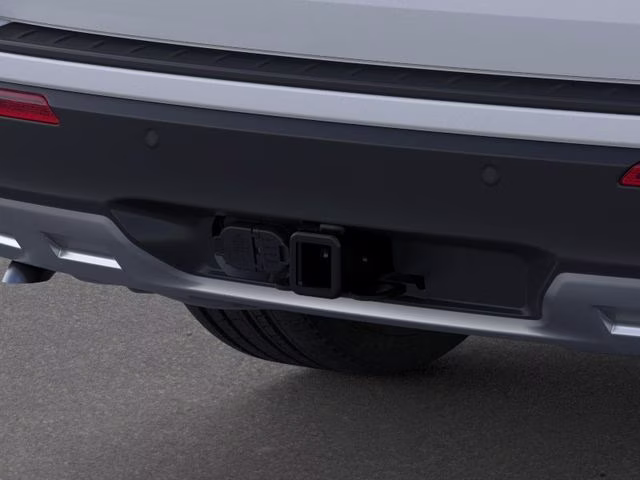 2026 Space White Metallic Ford Explorer Active 4X4 SUV
