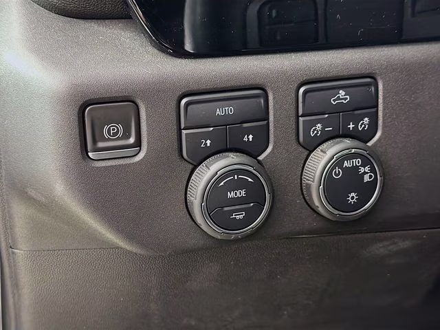 2023 Blue Metallic Chevrolet Silverado 1500 LT 4X4 Truck