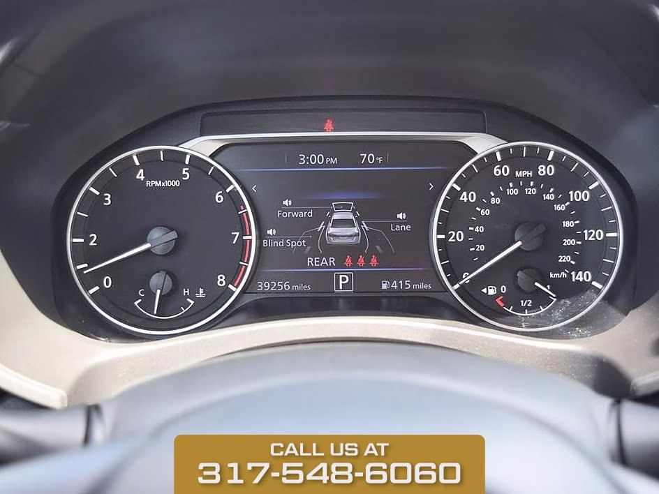 2025 Glacier White Nissan Altima 2.5 SV FWD Sedan
