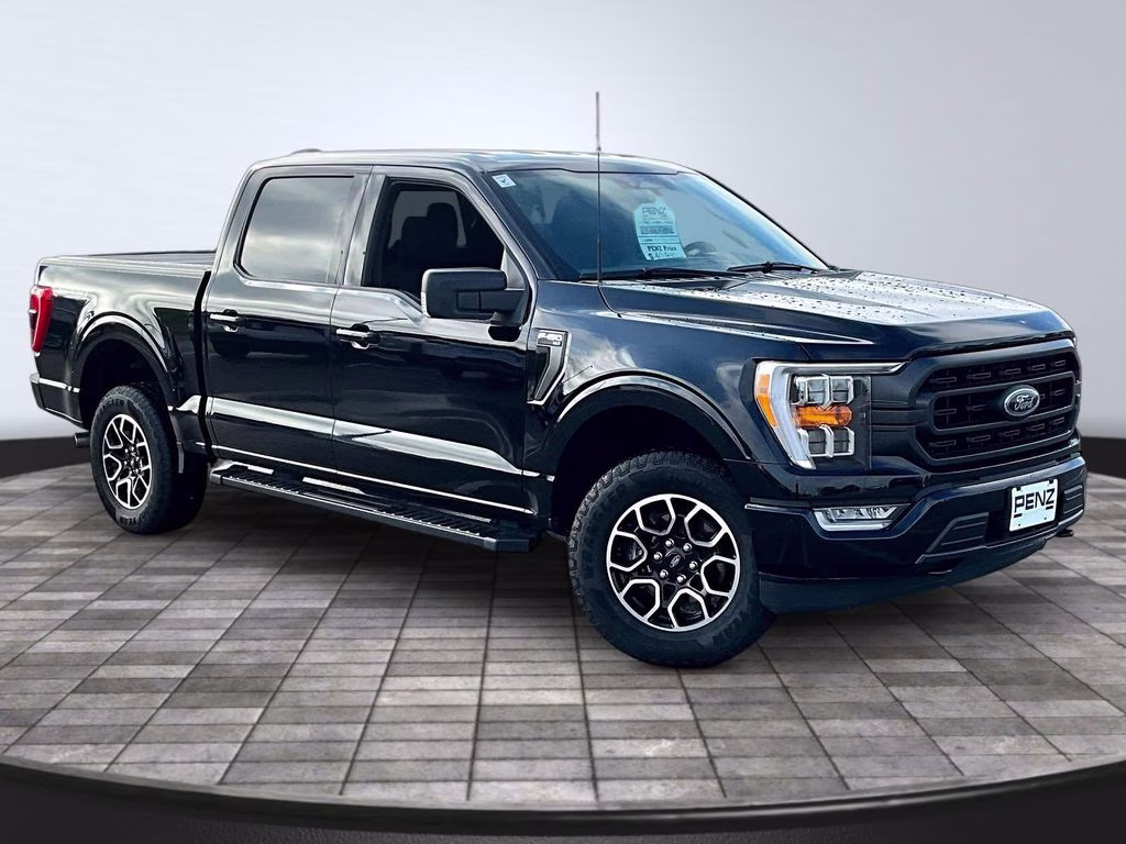 2023 Agate Black Ford F-150 XLT 4X4 Truck