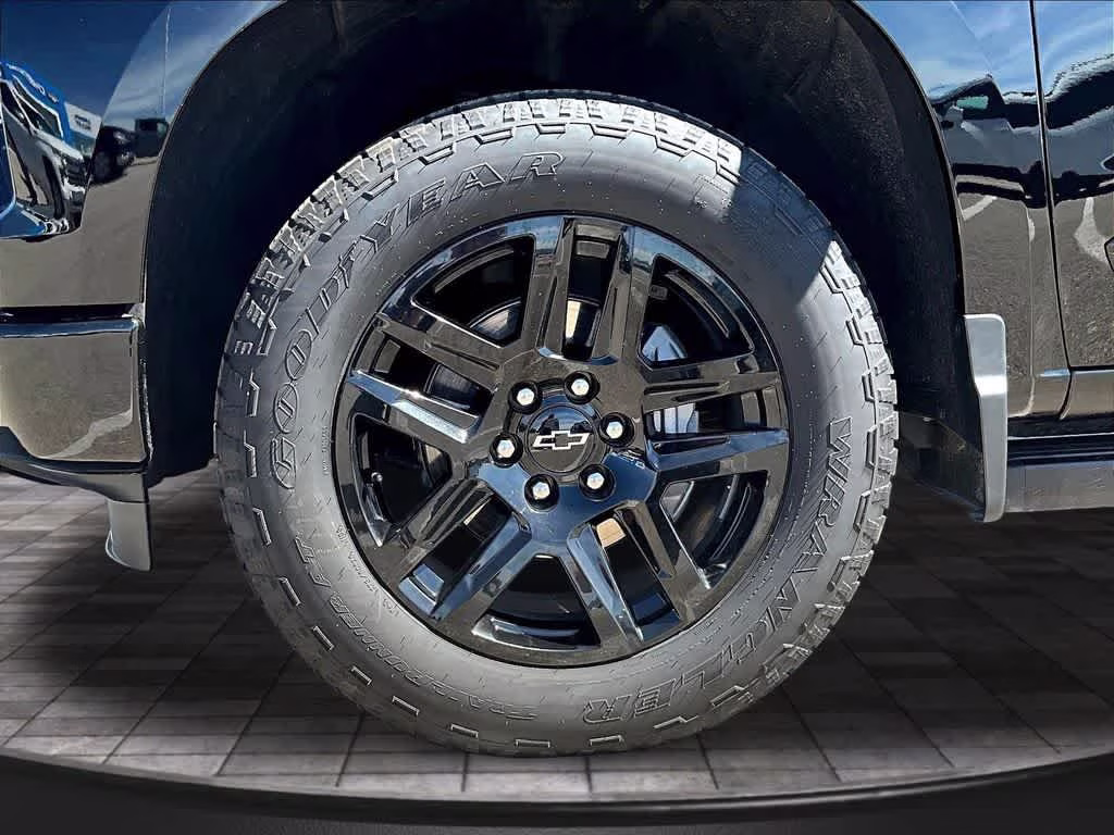 2025 Black Chevrolet Silverado 1500 High Country 4X4 Truck