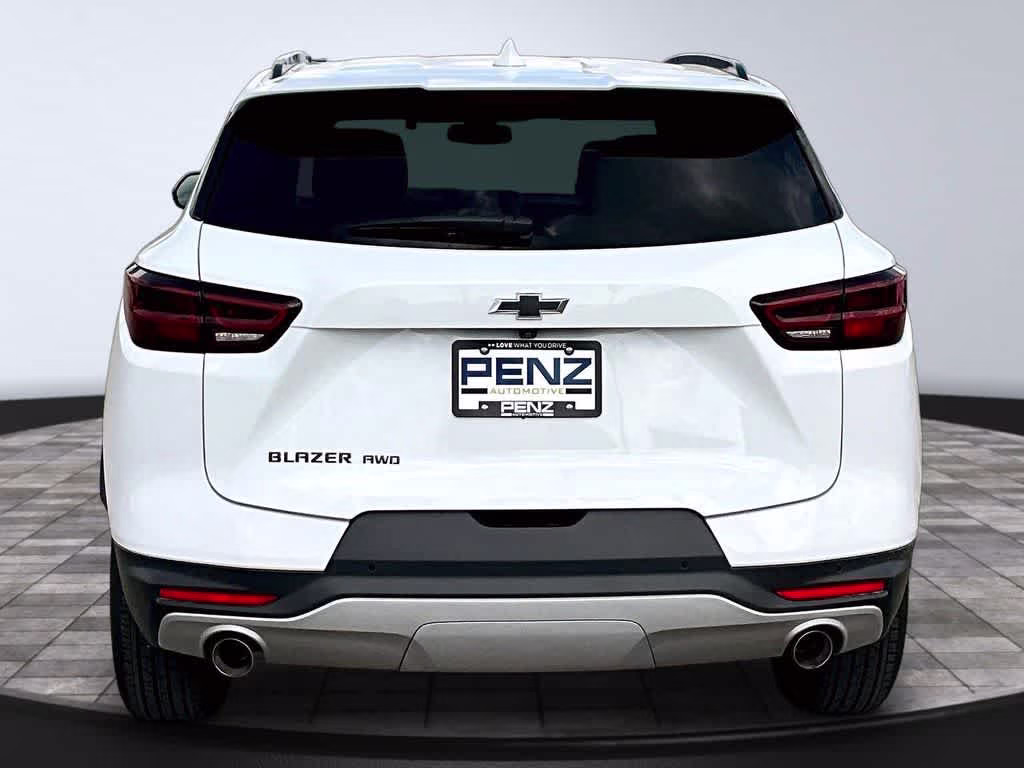 2024 Summit White Chevrolet Blazer LT AWD SUV