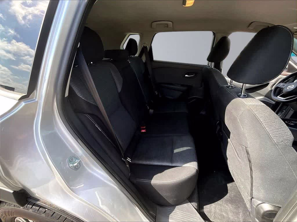 2021 Brilliant Silver Metallic Nissan Rogue SV AWD SUV