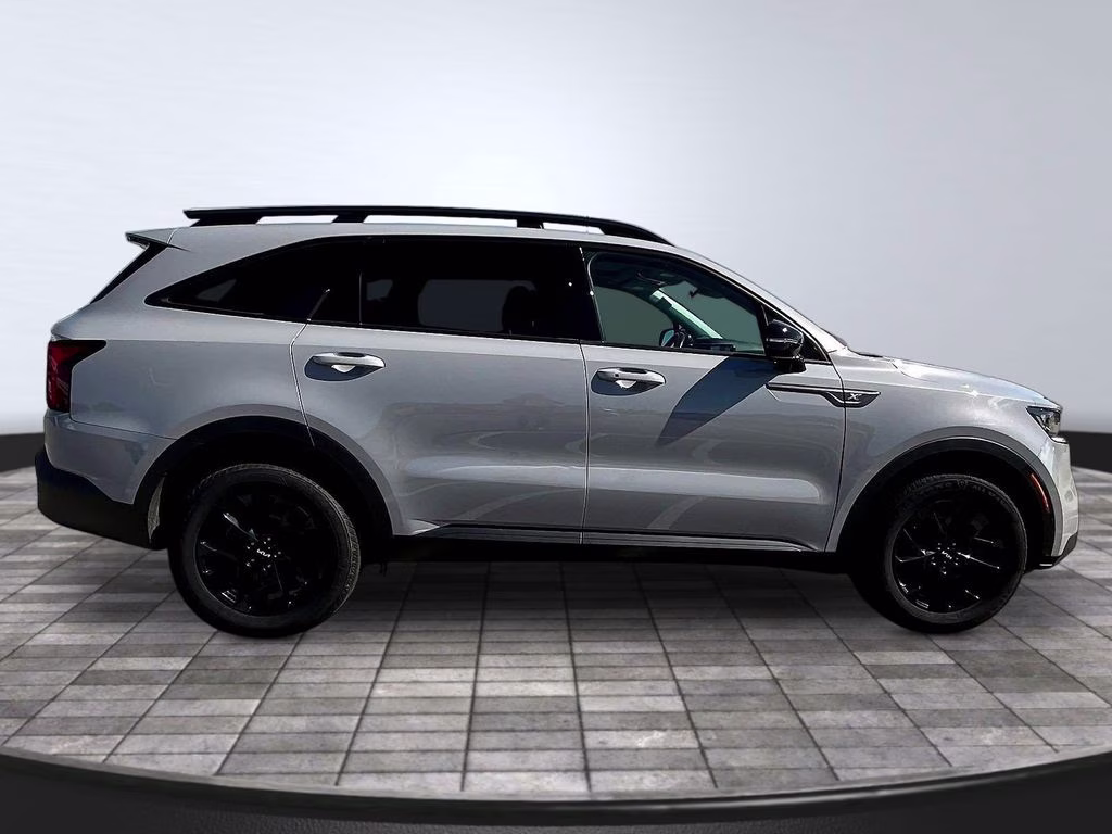 2022 Wolf Gray Kia Sorento S AWD SUV