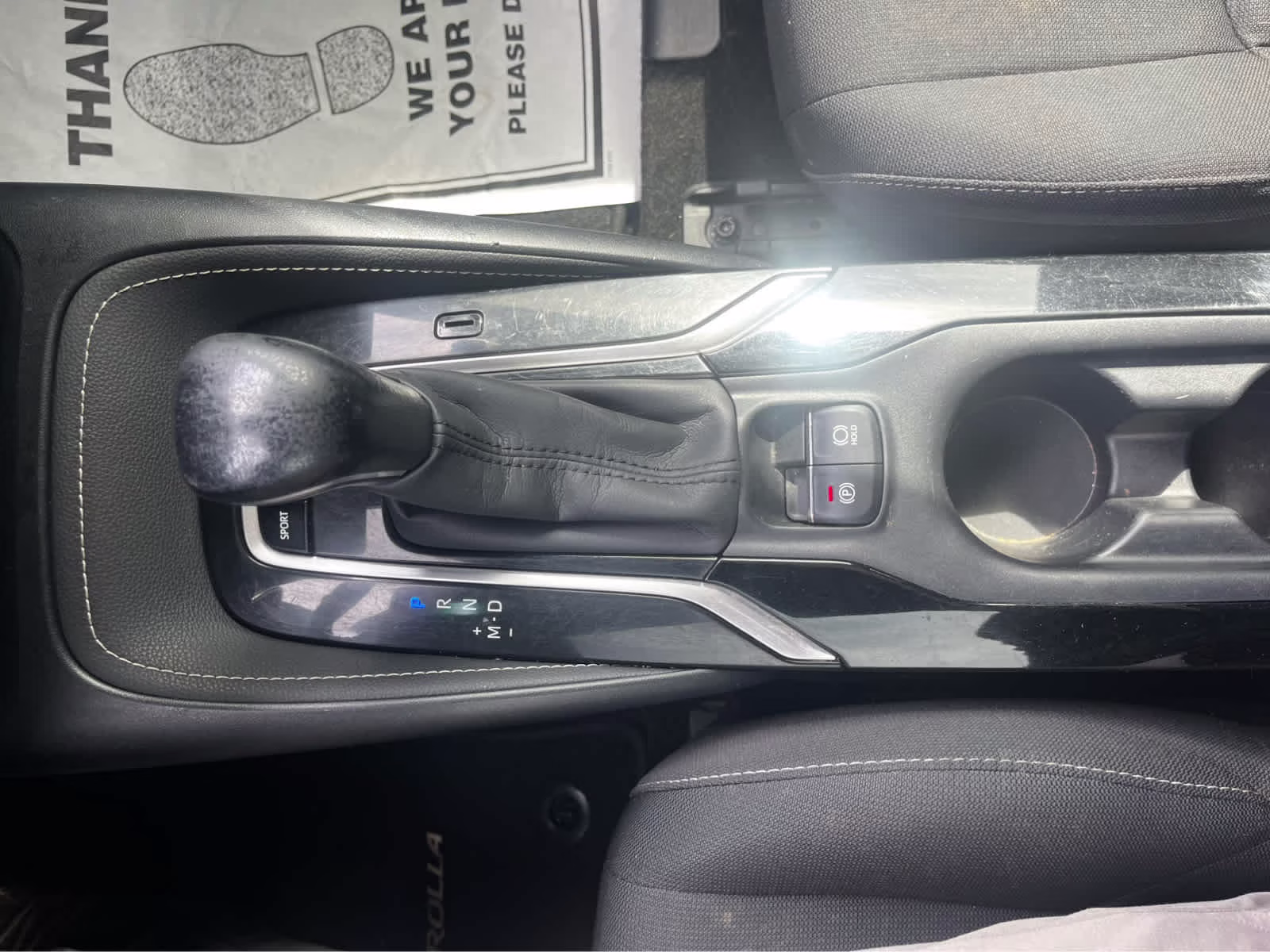 2021 Midnight Black Metallic Toyota Corolla Hatchback SE FWD Sedan
