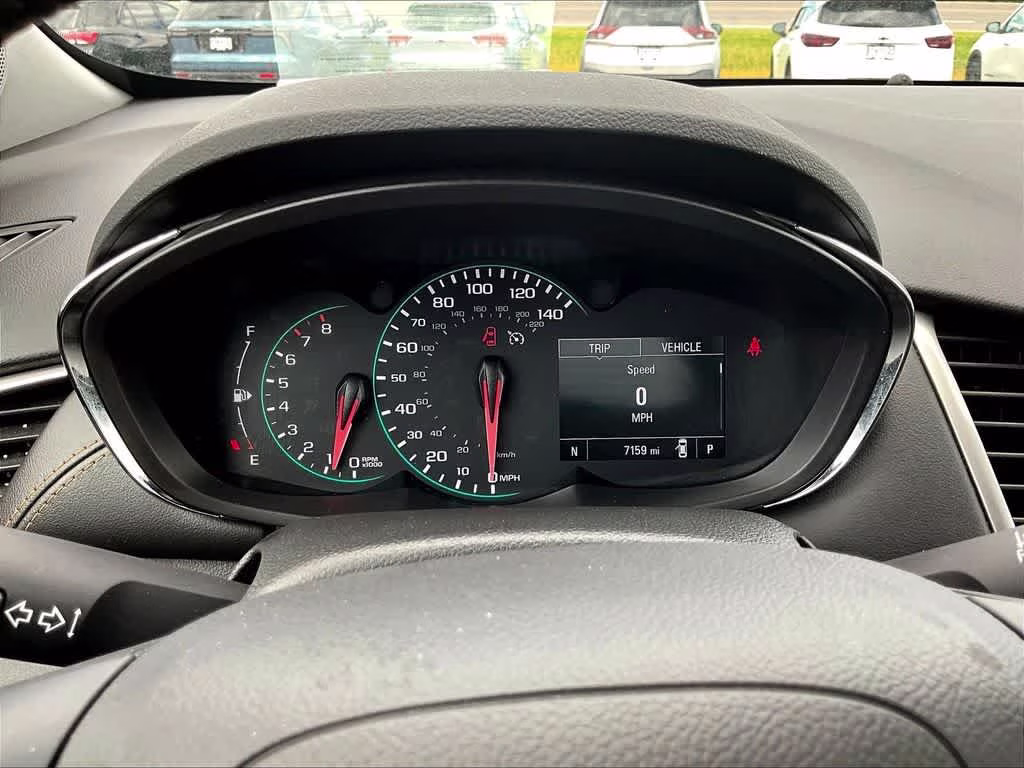 2022 Summit White Chevrolet Trax LT AWD SUV