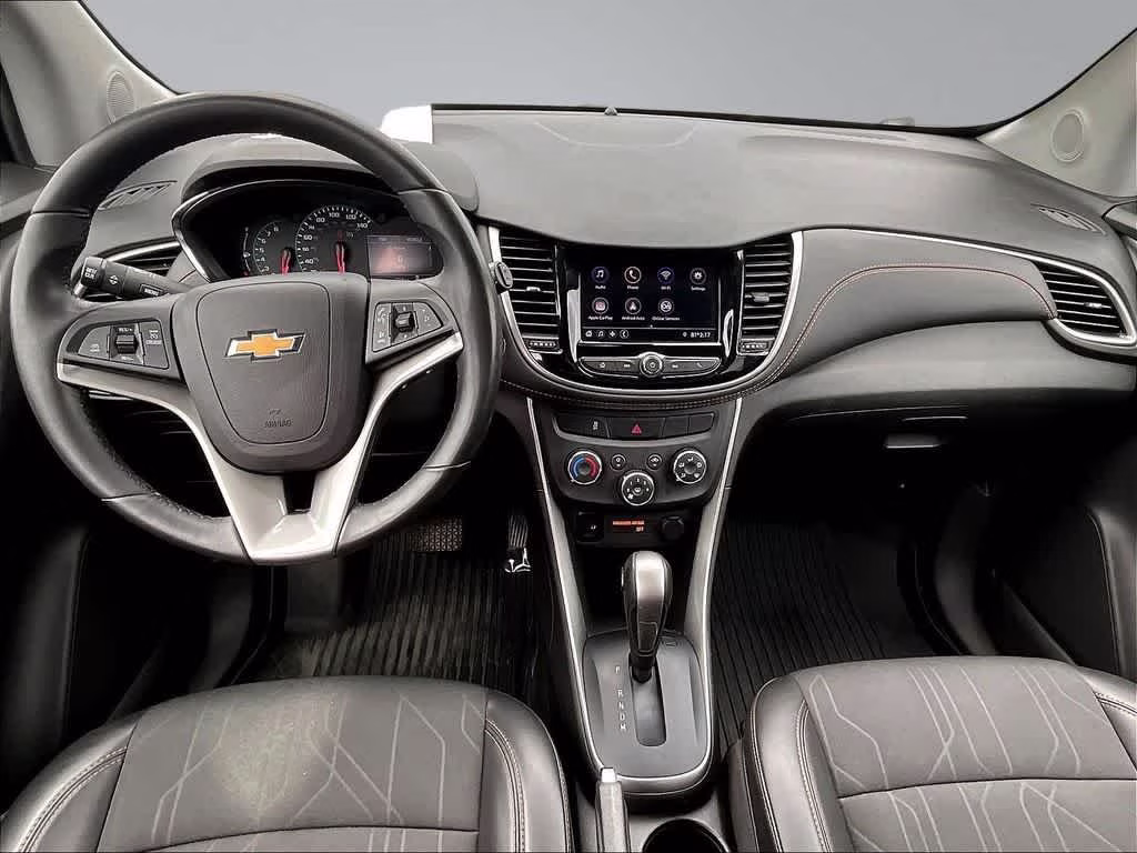 2022 Summit White Chevrolet Trax LT AWD SUV