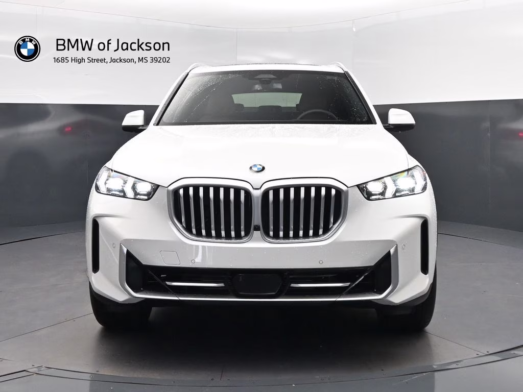 2026 Mineral White Metallic BMW X5 sDrive40i RWD SUV