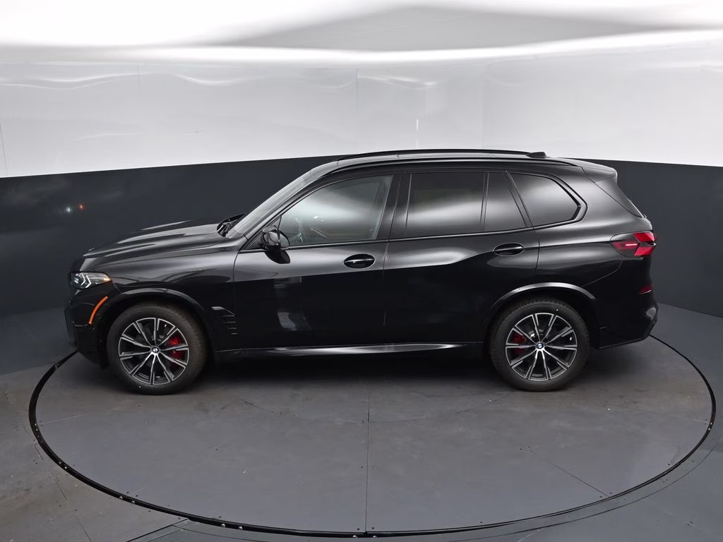 2026 Black Sapphire Metallic BMW X5 xDrive40i AWD SUV