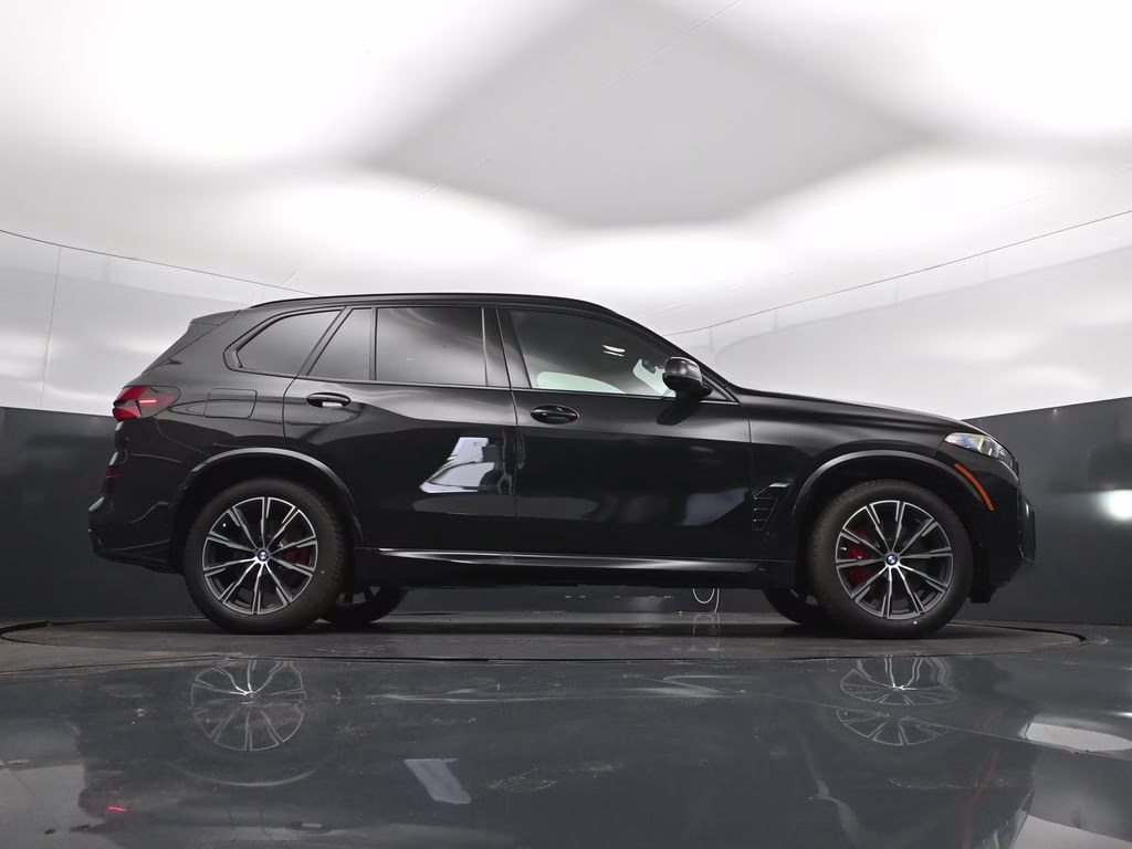 2026 Black Sapphire Metallic BMW X5 xDrive40i AWD SUV