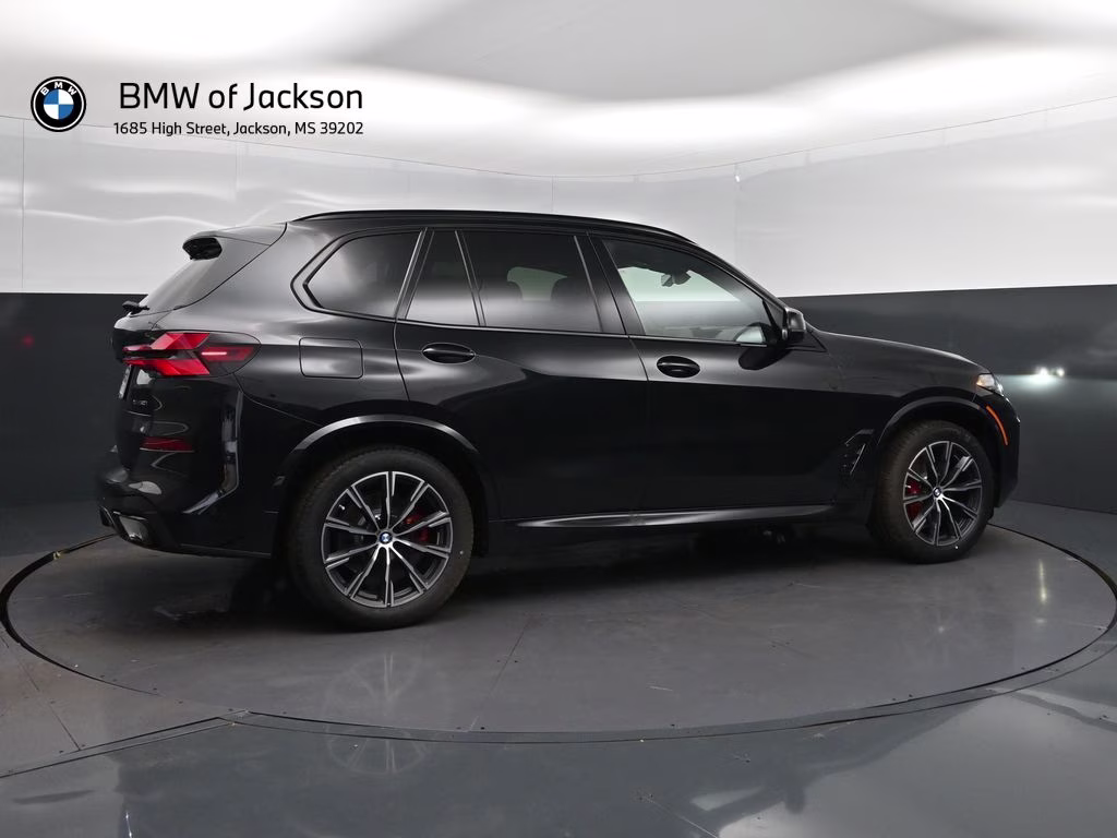 2026 Black Sapphire Metallic BMW X5 xDrive40i AWD SUV