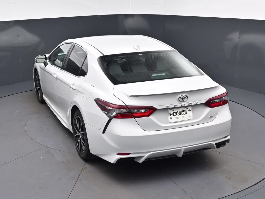 2024 Ice Toyota Camry SE FWD Sedan