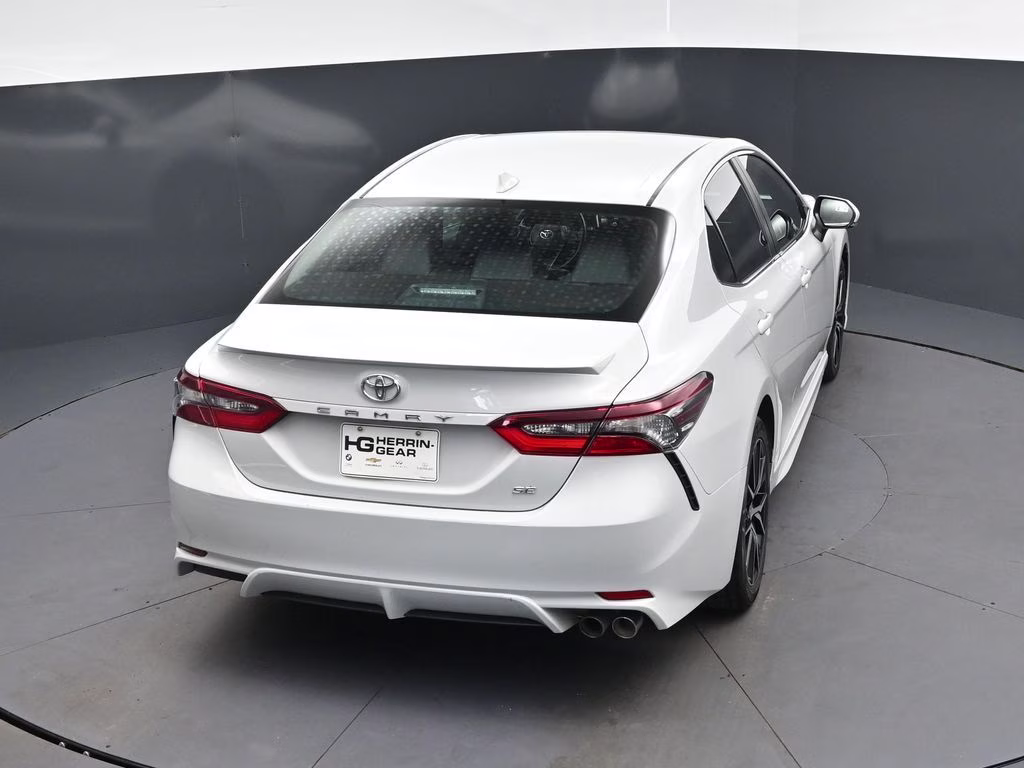 2024 Ice Toyota Camry SE FWD Sedan