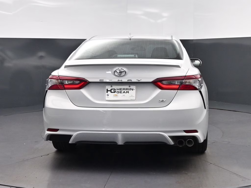 2024 Ice Toyota Camry SE FWD Sedan