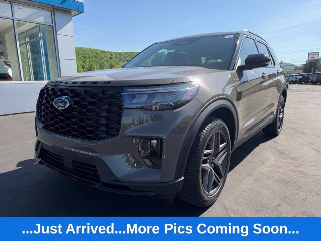 Marsh Gray 2026 Ford Explorer ST-Line AWD SUV / Crossover All-Wheel Drive Automatic