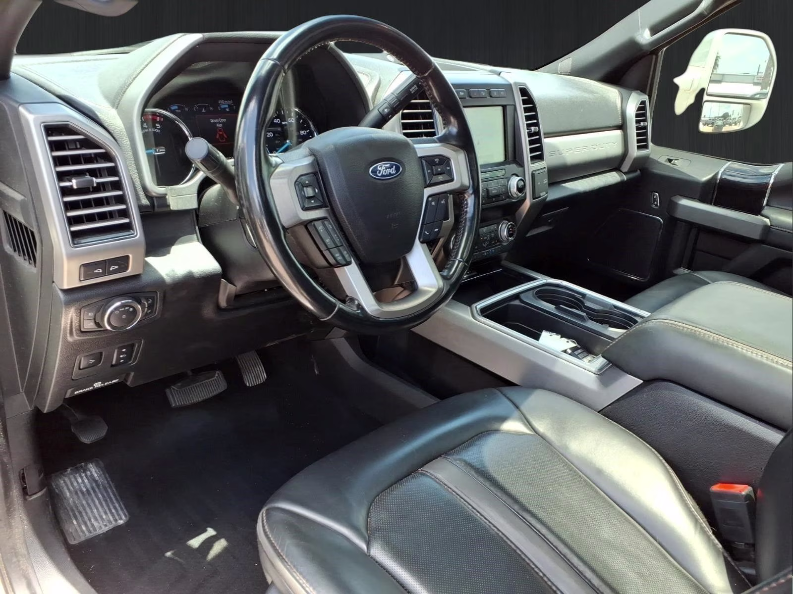 2020 White Metallic Ford Super Duty F-450 DRW Platinum 4X4 Truck