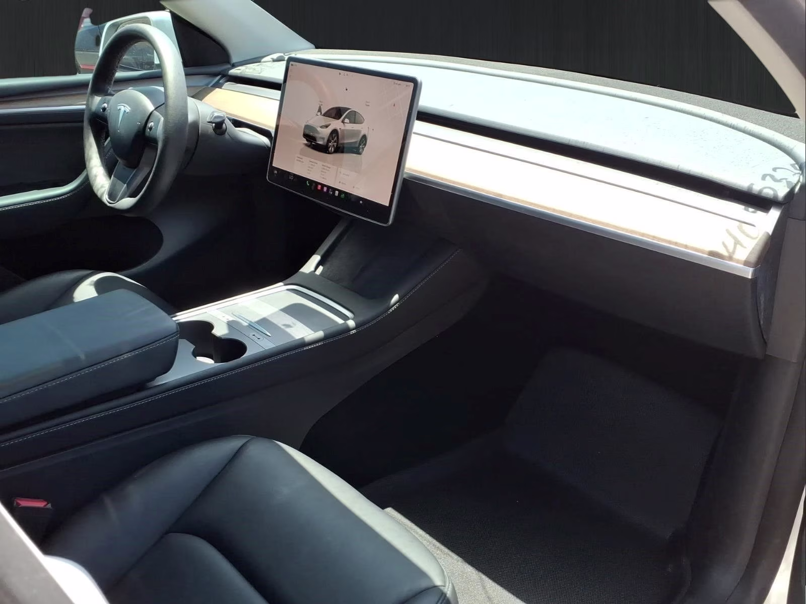2023 Pearl White Multi-Coat Tesla Model Y Long Range AWD SUV