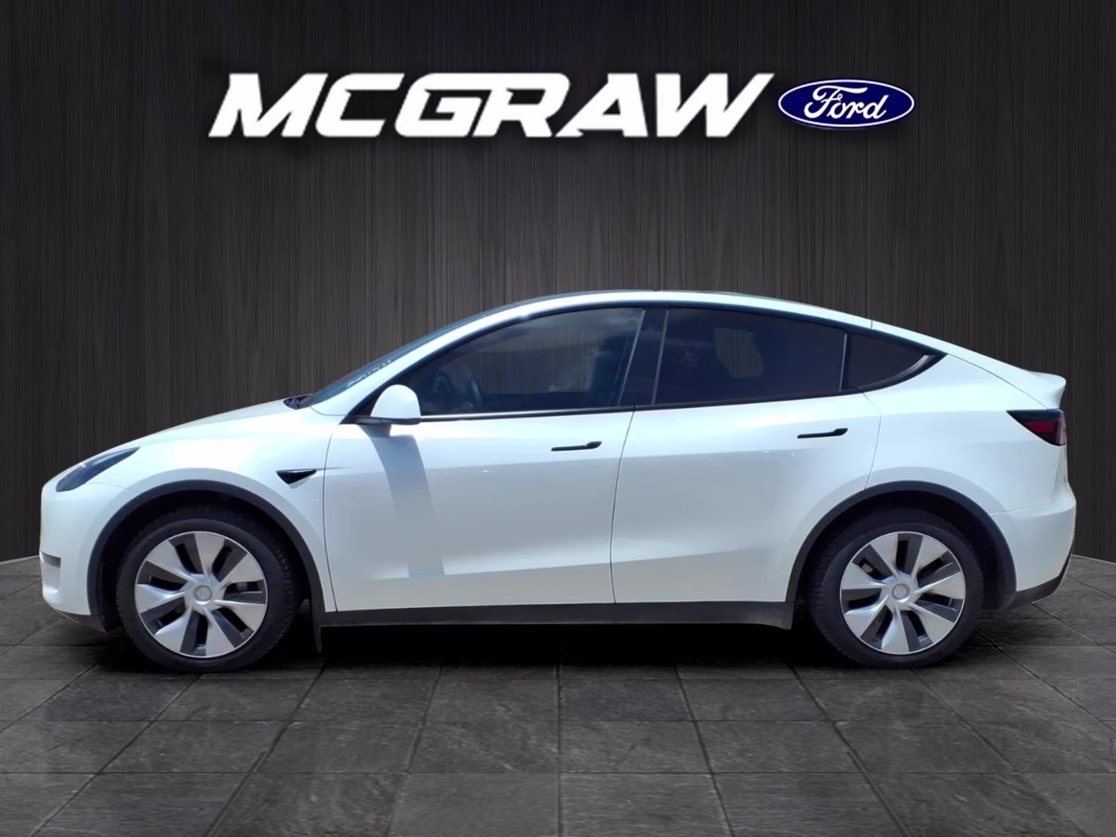 2023 Pearl White Multi-Coat Tesla Model Y Long Range AWD SUV