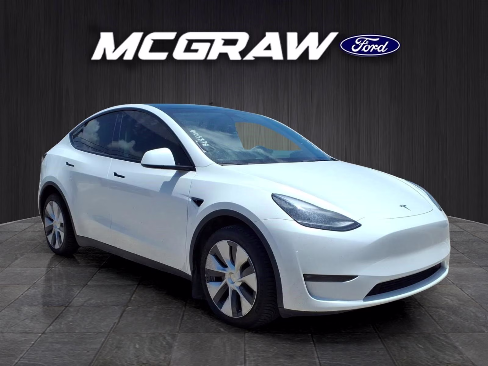 2023 Pearl White Multi-Coat Tesla Model Y Long Range AWD SUV