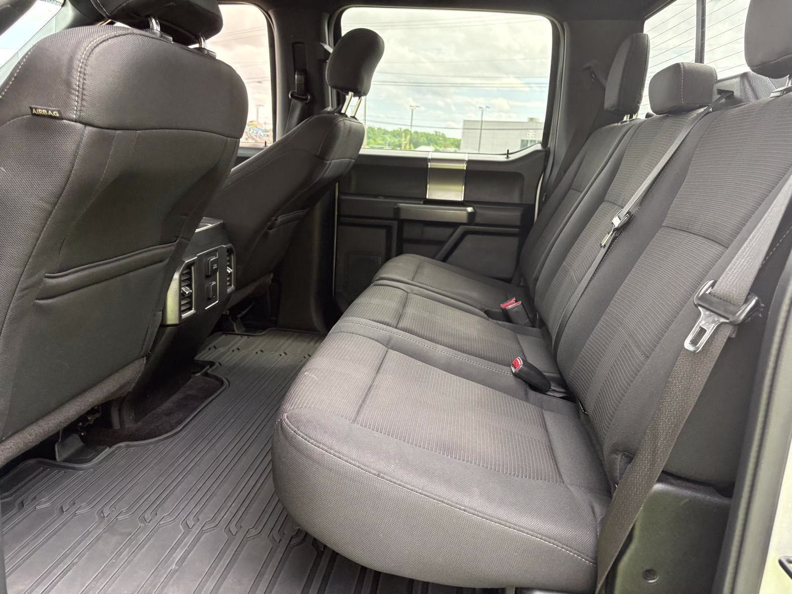 2015 Ingot Silver Metallic Ford F-150 XLT 4X4 Truck