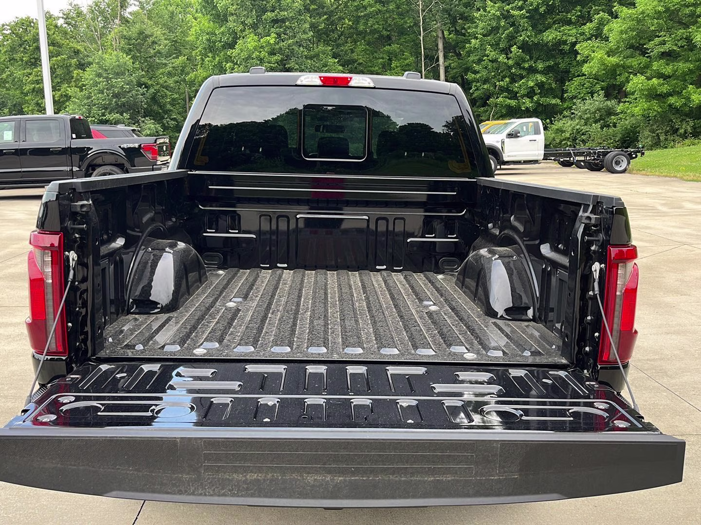 2026 Agate Black Ford F-150 XLT 4X4 Truck