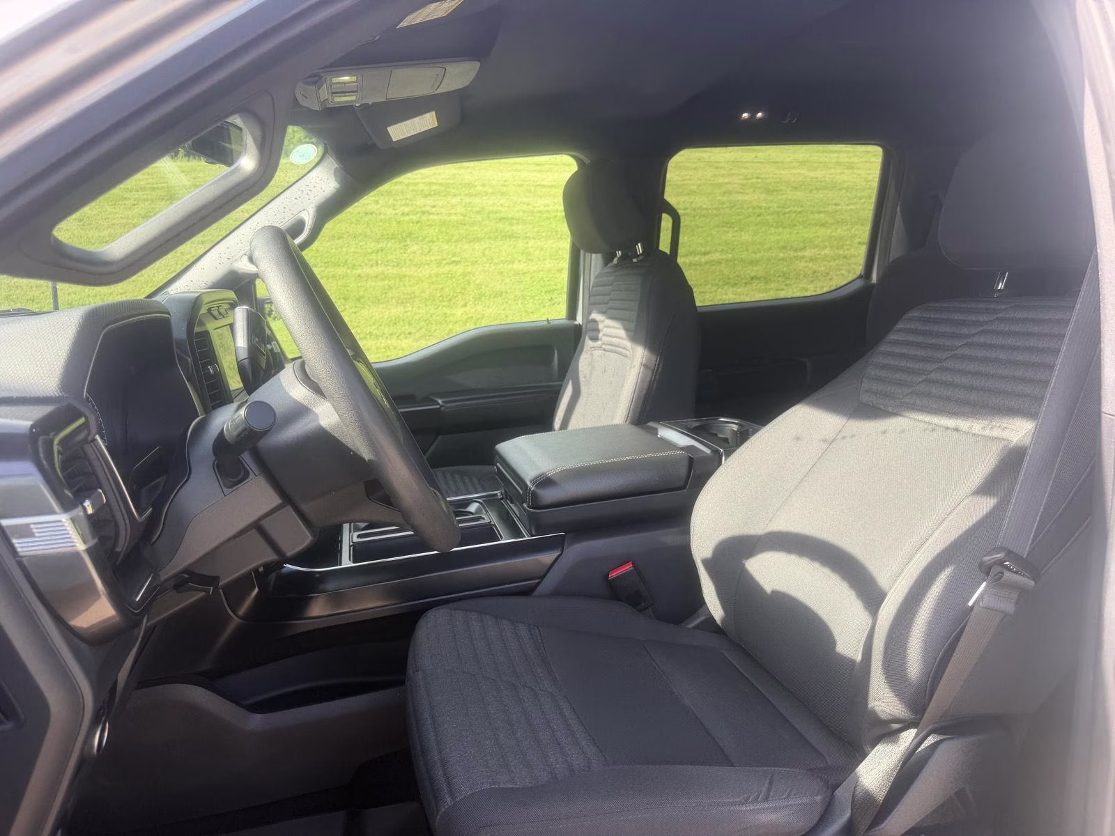 2023 Iconic Silver Ford F-150 XL 4X4 Truck