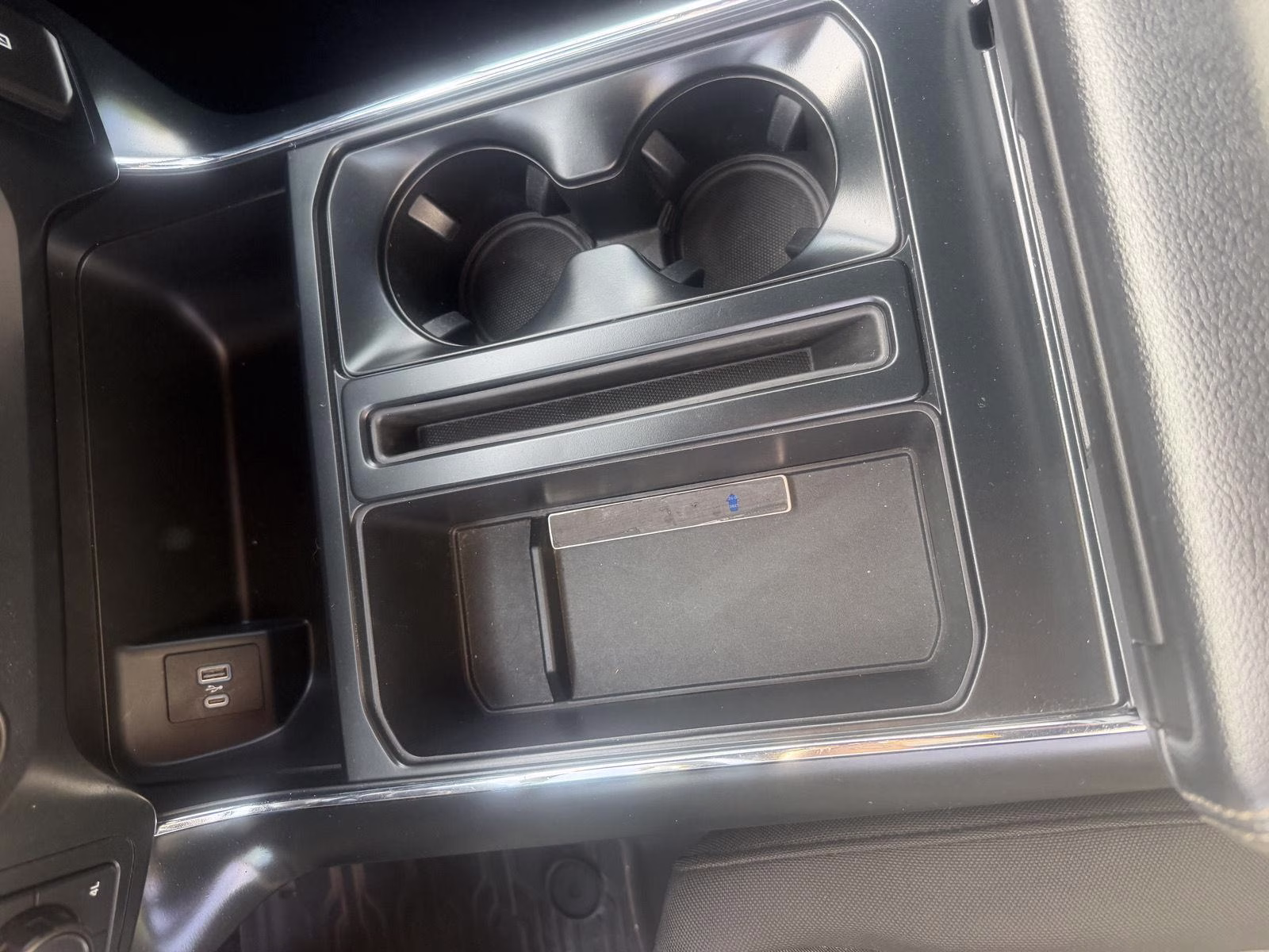 2023 Iconic Silver Ford F-150 XL 4X4 Truck