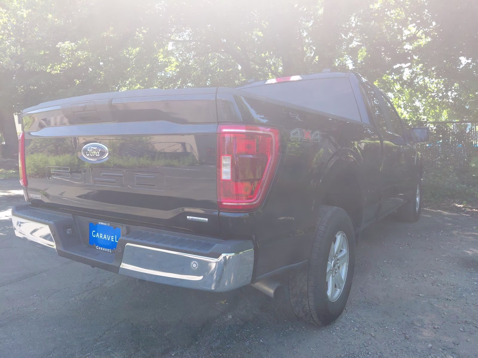 2022 Blue Metallic Ford F-150 XLT 4X4 Truck
