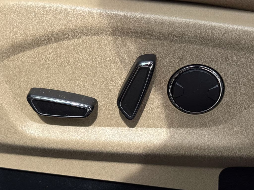 2017 Blue Jeans Metallic Ford Explorer XLT 4X4 SUV