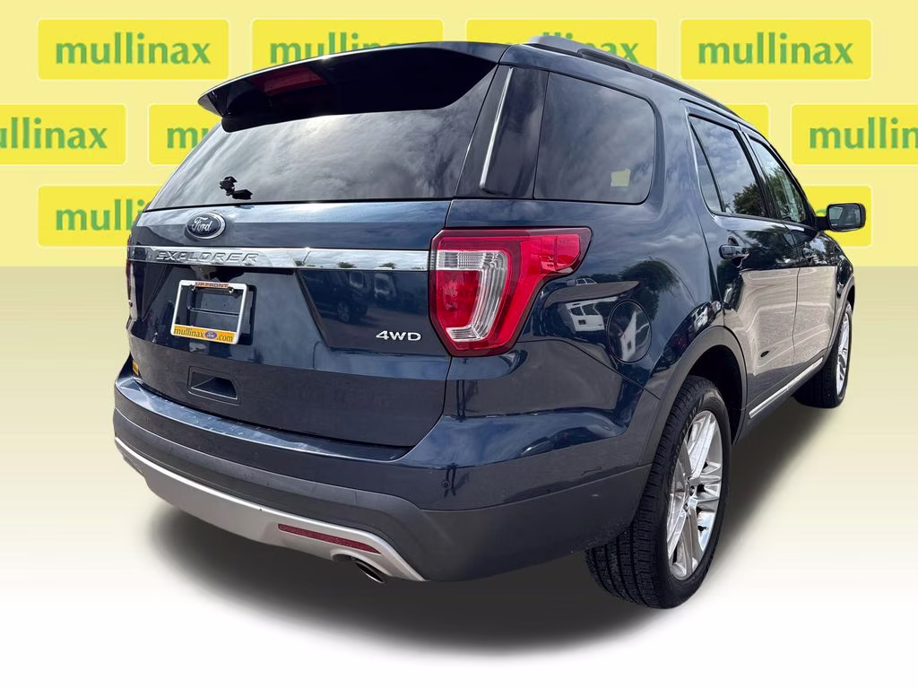 2017 Blue Jeans Metallic Ford Explorer XLT 4X4 SUV