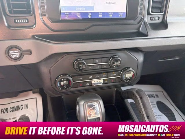 2023 Hot Pepper Red Metallic Tinted Clearcoat Ford Bronco Big Bend 4X4 SUV