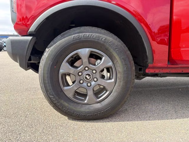 2023 Hot Pepper Red Metallic Tinted Clearcoat Ford Bronco Big Bend 4X4 SUV