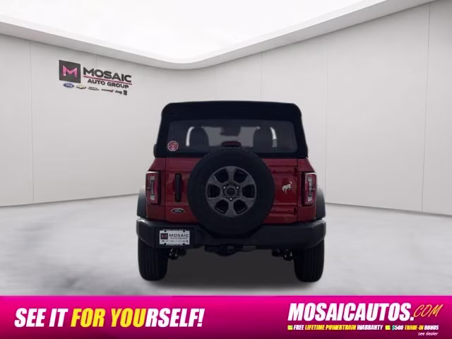 2023 Hot Pepper Red Metallic Tinted Clearcoat Ford Bronco Big Bend 4X4 SUV