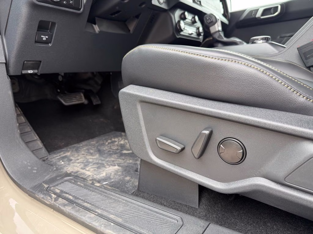 2026 Marsh Gray Ford Bronco Badlands 4X4 SUV