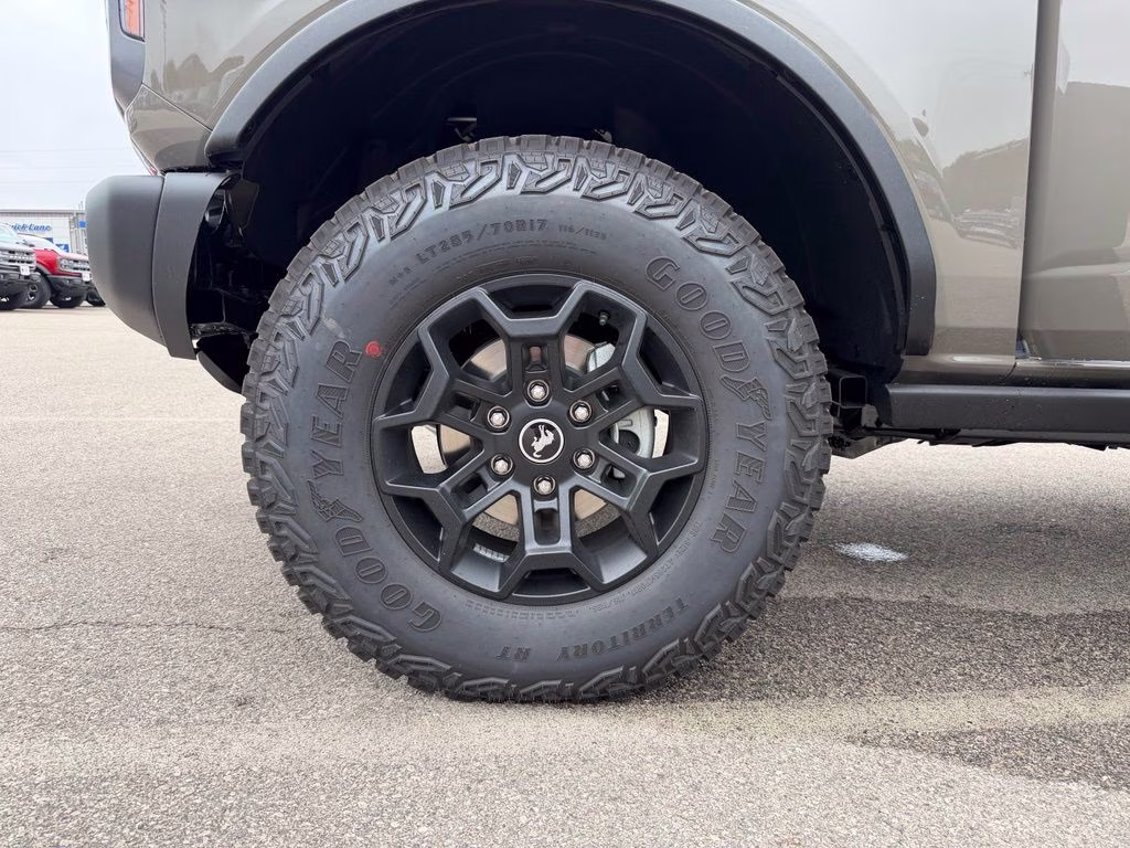 2026 Marsh Gray Ford Bronco Badlands 4X4 SUV