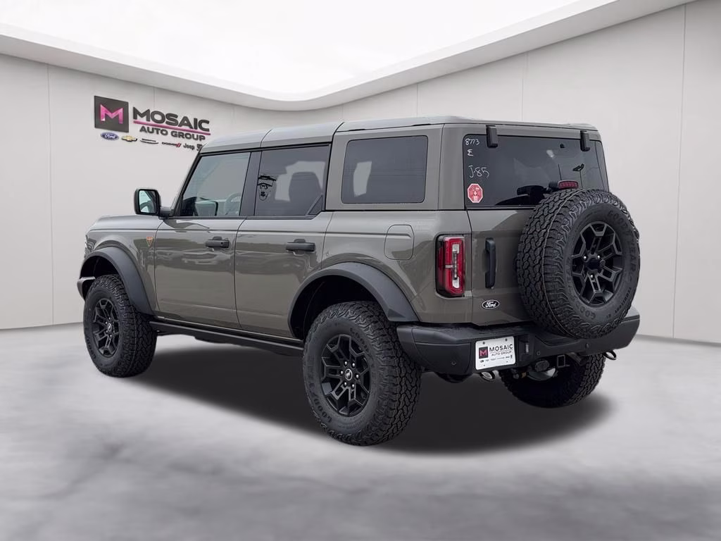 2026 Marsh Gray Ford Bronco Badlands 4X4 SUV