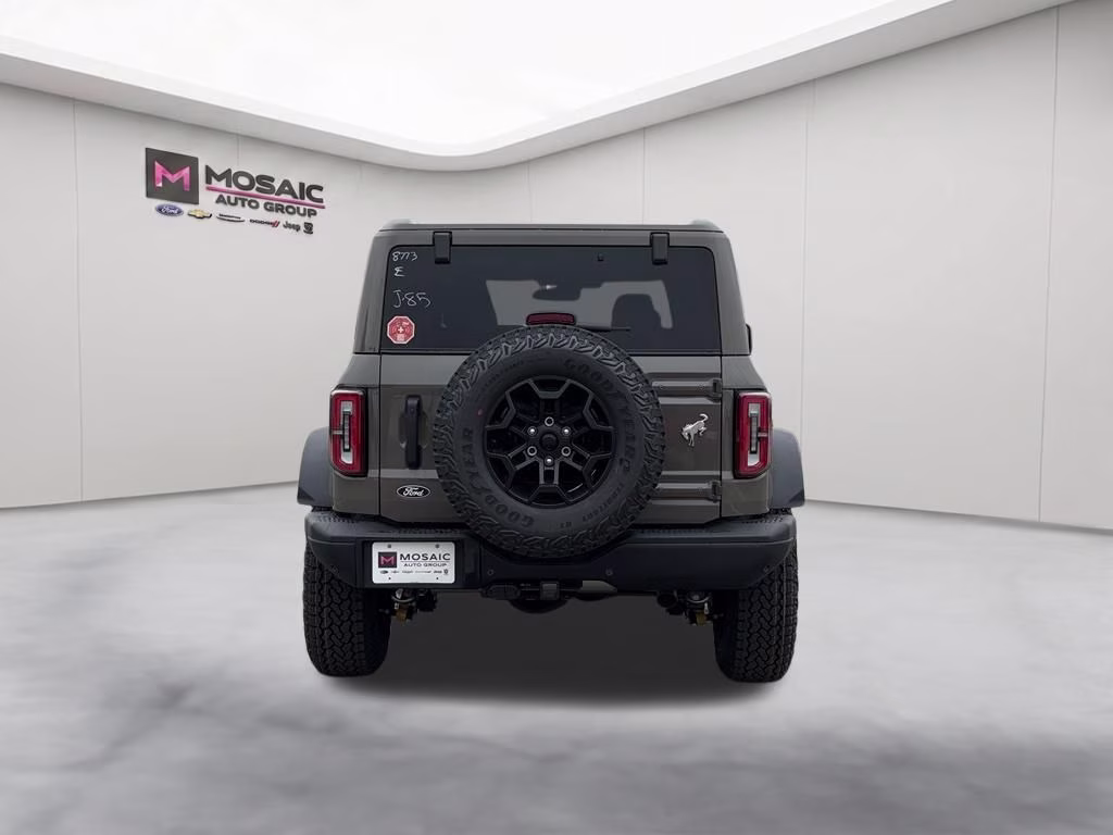 2026 Marsh Gray Ford Bronco Badlands 4X4 SUV