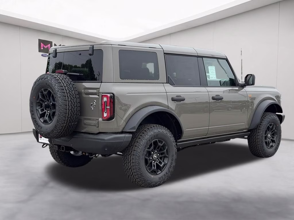 2026 Marsh Gray Ford Bronco Badlands 4X4 SUV