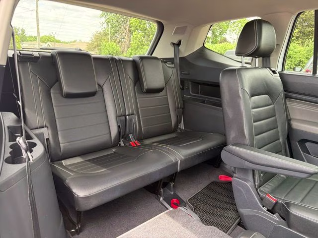 2023 White Volkswagen Atlas 3.6L V6 SEL Premium R-Line AWD SUV