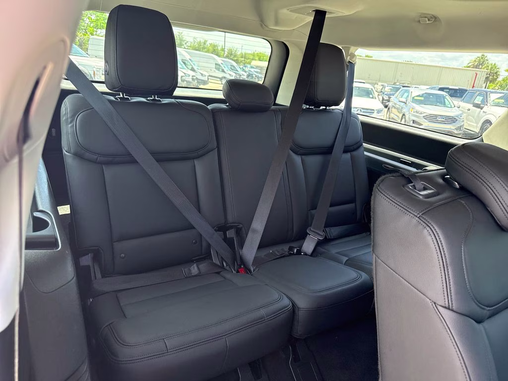 2025 Agate Black Metallic Ford Expedition Max Active RWD SUV