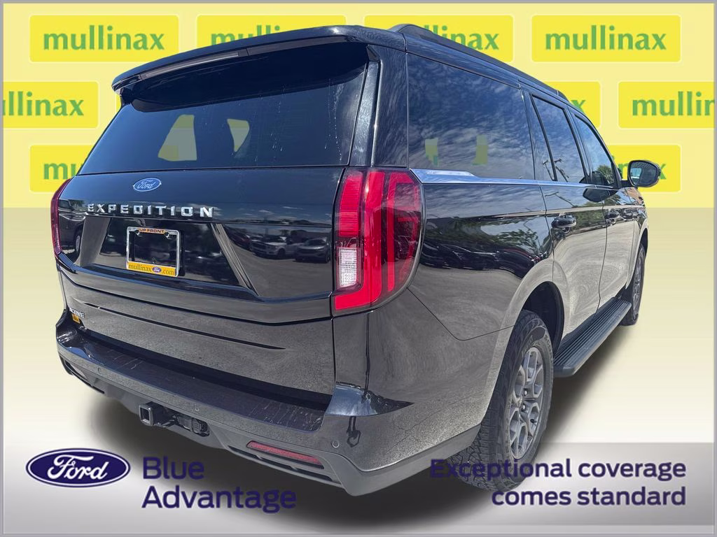 2025 Agate Black Metallic Ford Expedition Active RWD SUV
