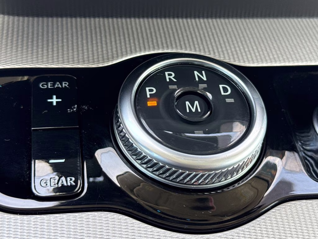 2025 Agate Black Metallic Ford Expedition Max Active RWD SUV