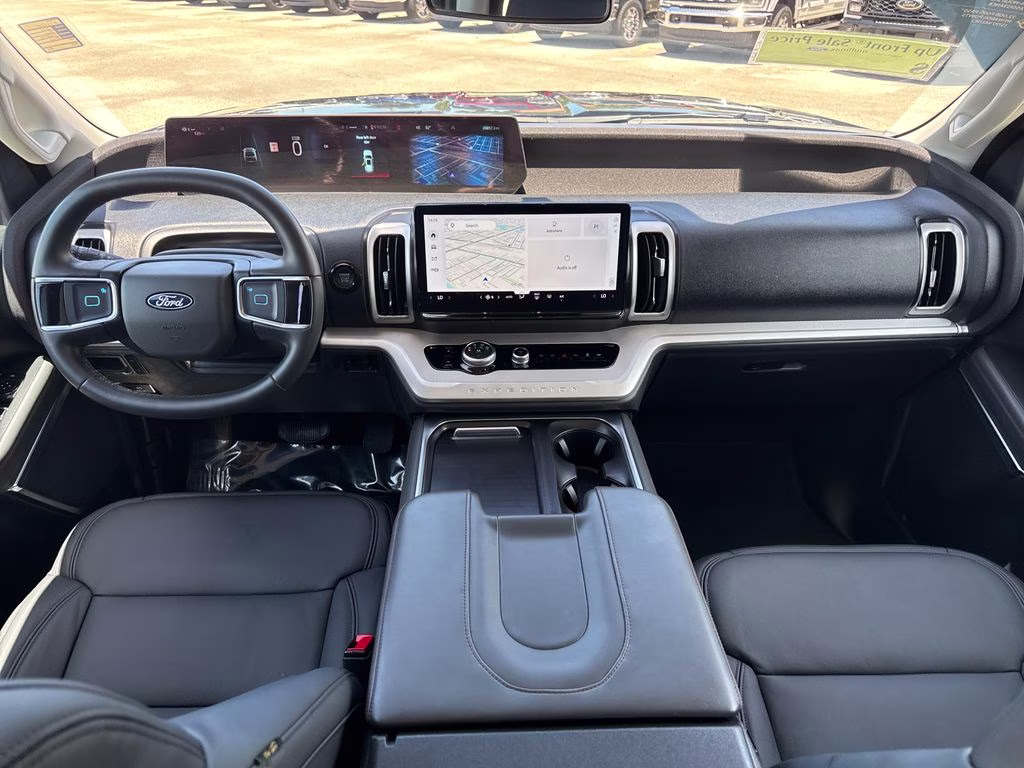 2025 Agate Black Metallic Ford Expedition Max Active RWD SUV