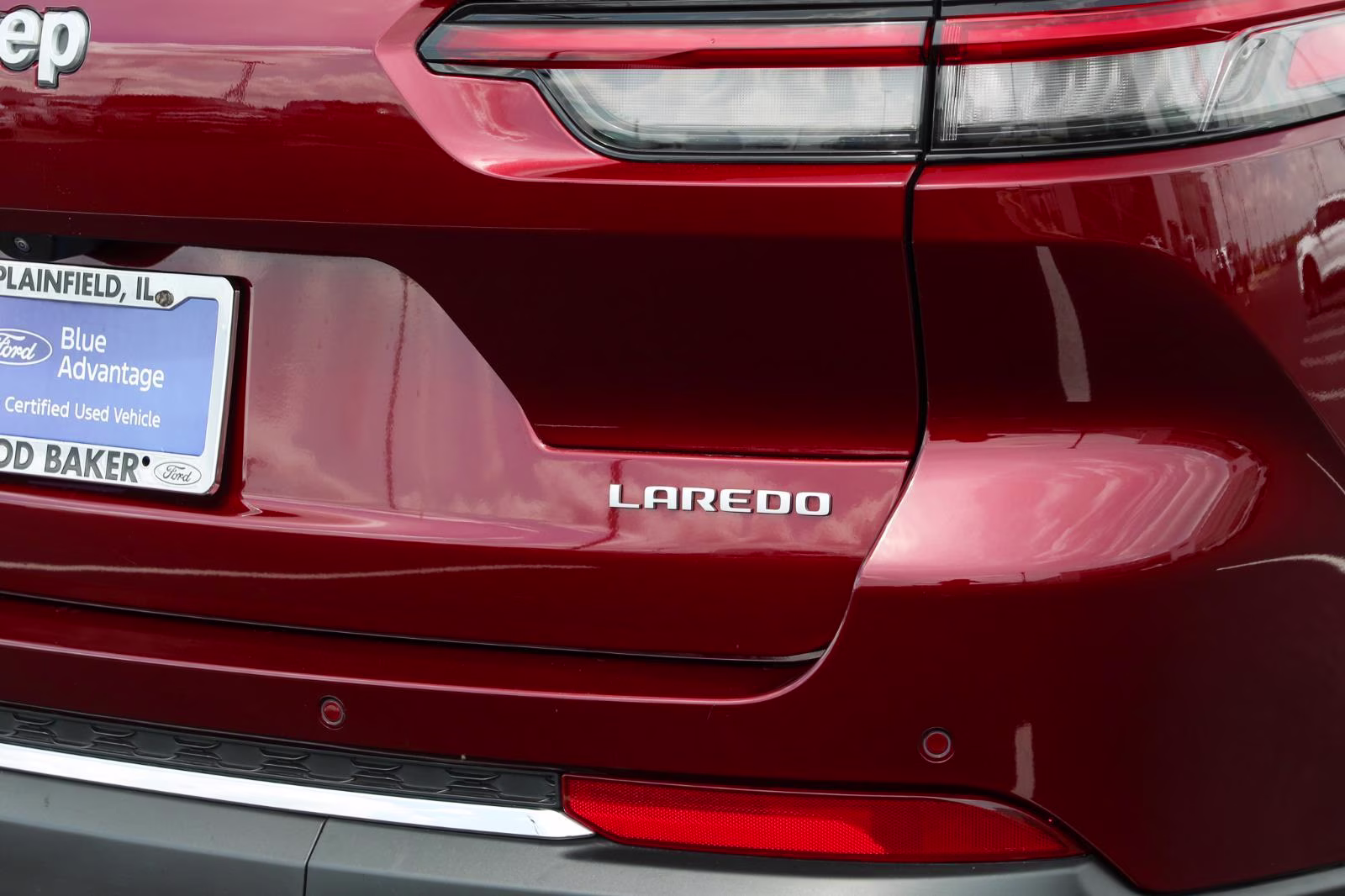2024 Velvet Red Pearlcoat Jeep Grand Cherokee L Laredo X 4X4 SUV