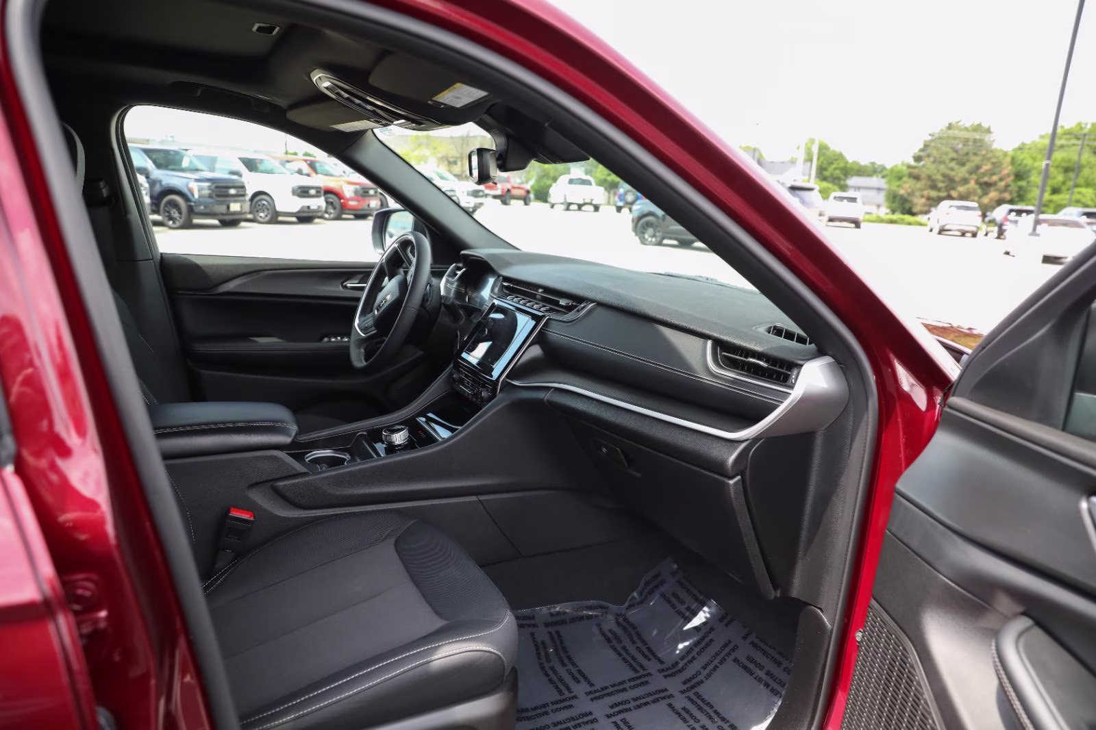 2024 Velvet Red Pearlcoat Jeep Grand Cherokee L Laredo X 4X4 SUV