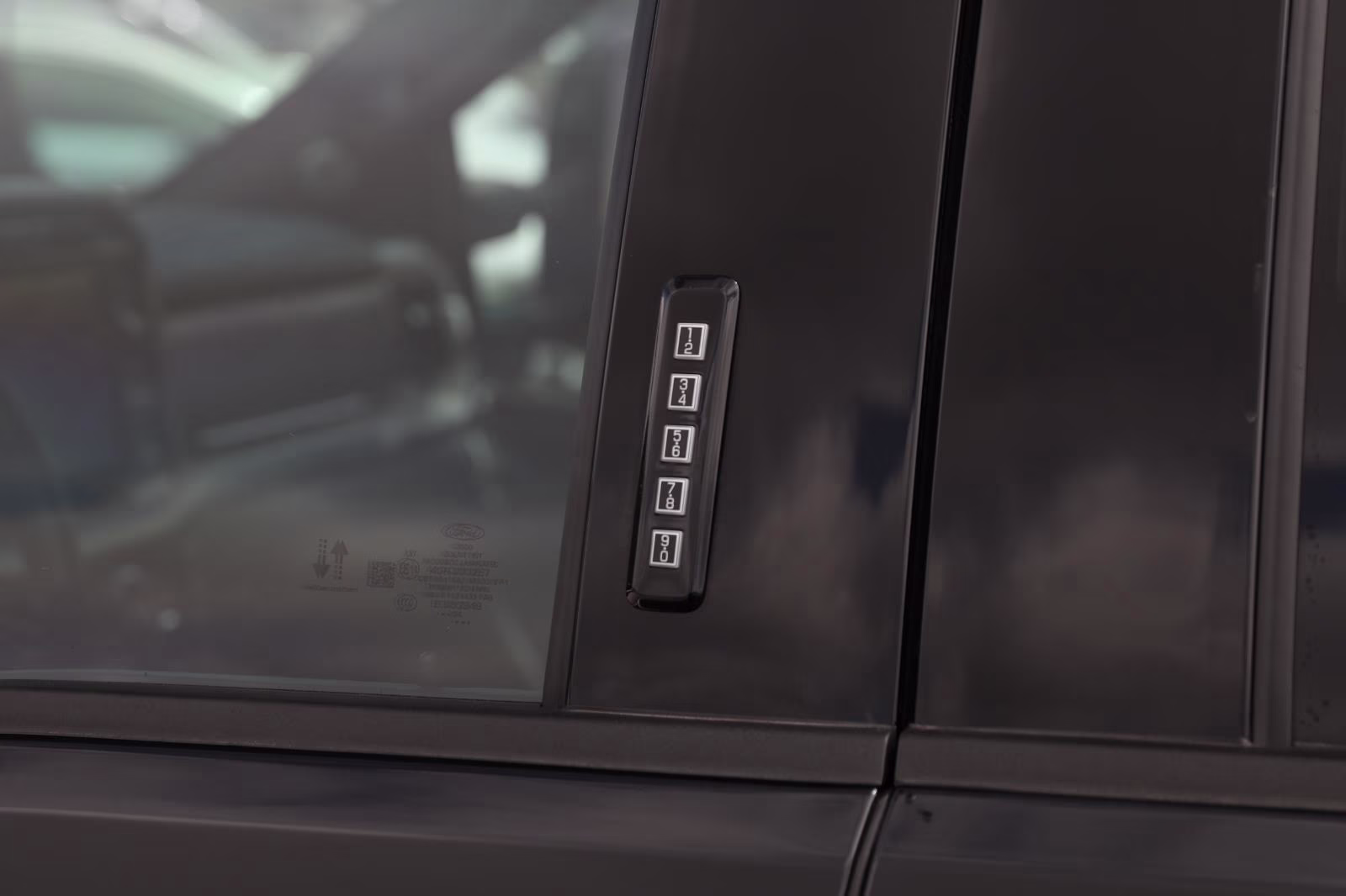 2024 Agate Black Metallic Ford F-150 Platinum 4X4 Truck