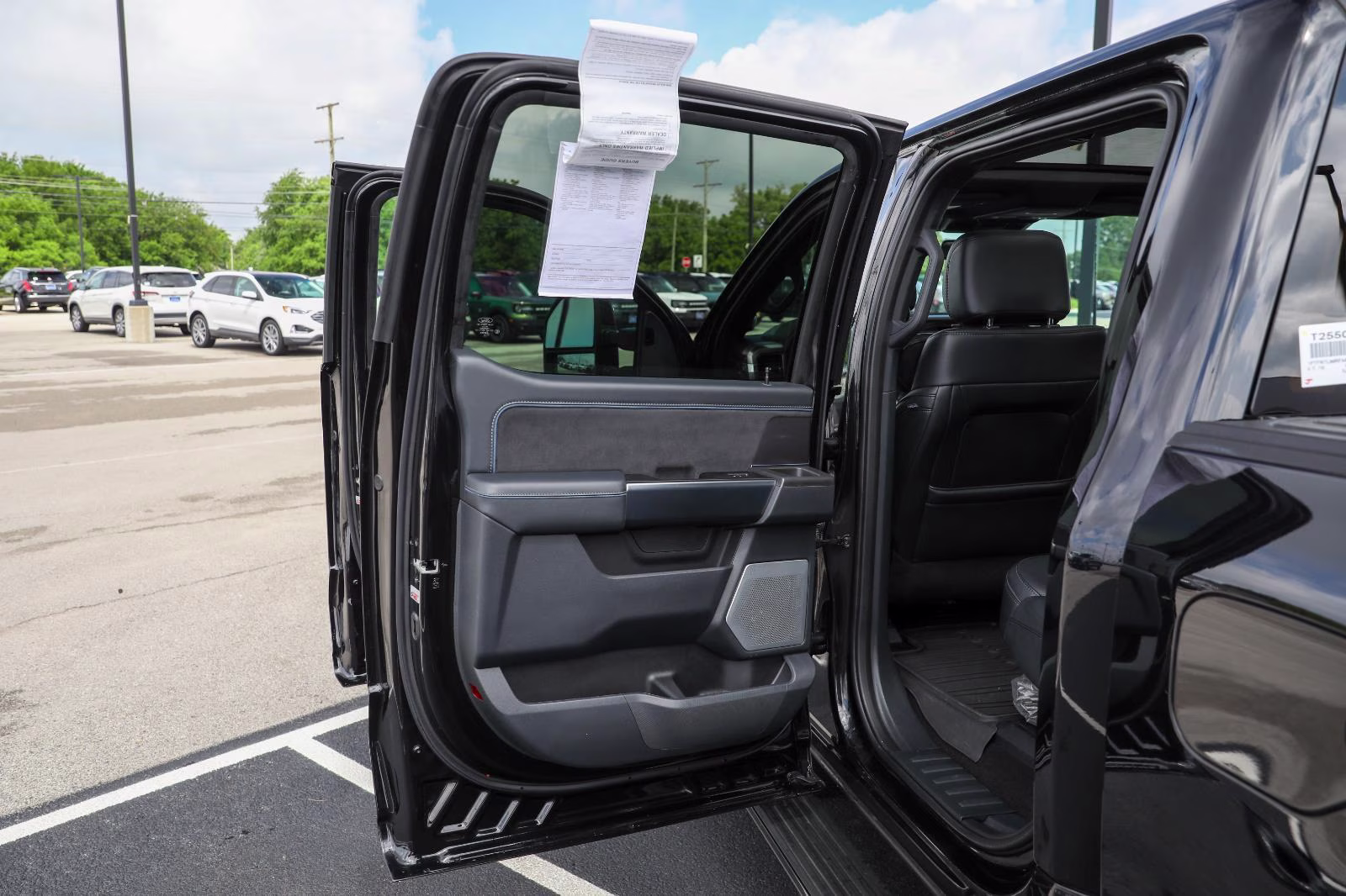 2024 Agate Black Metallic Ford F-150 Platinum 4X4 Truck