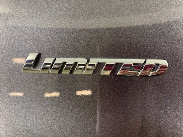 2023 Magnetic Gray Metallic Toyota 4Runner Limited 4X4 SUV